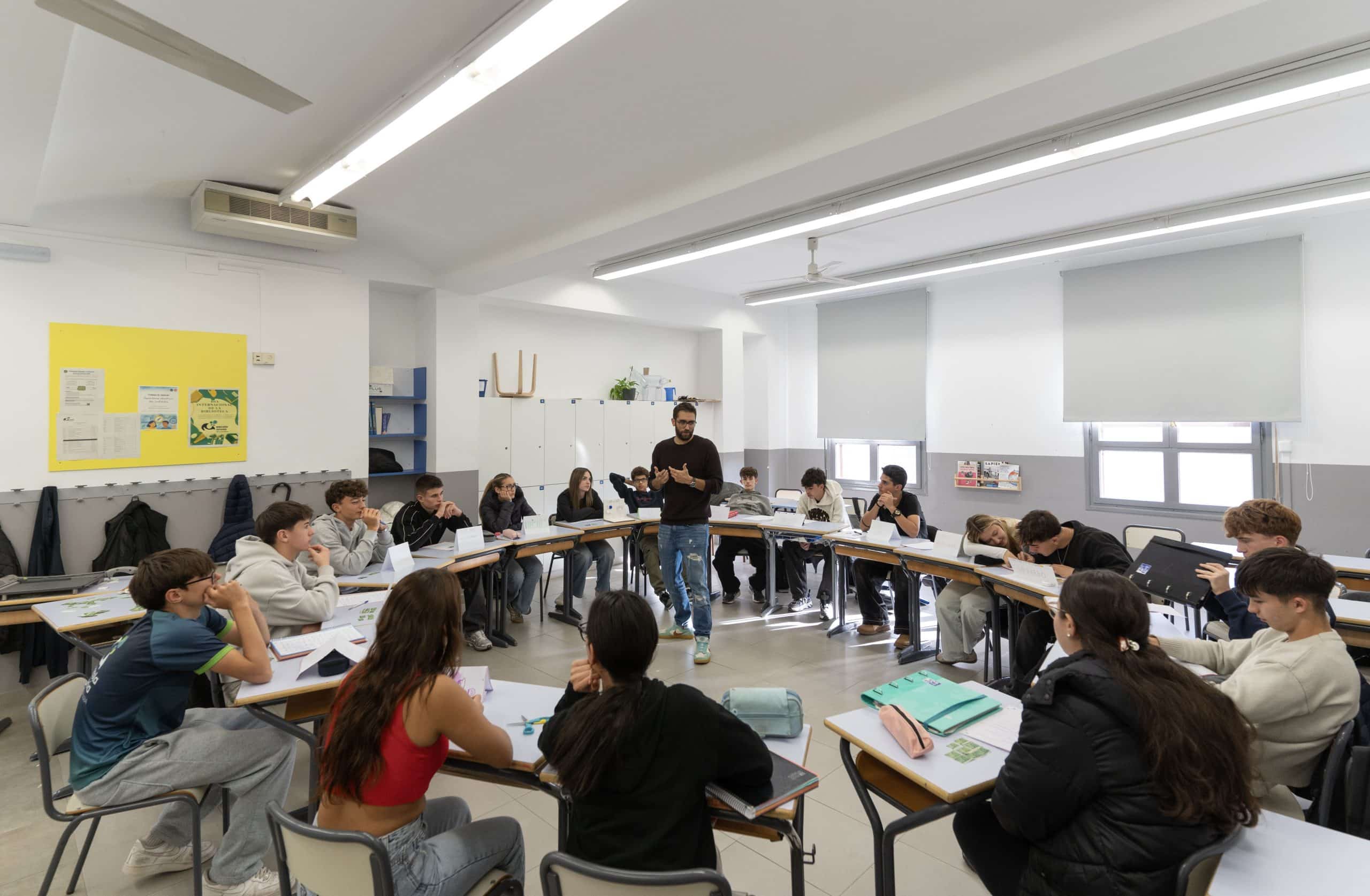 Fotografia hero del Consell Escolar